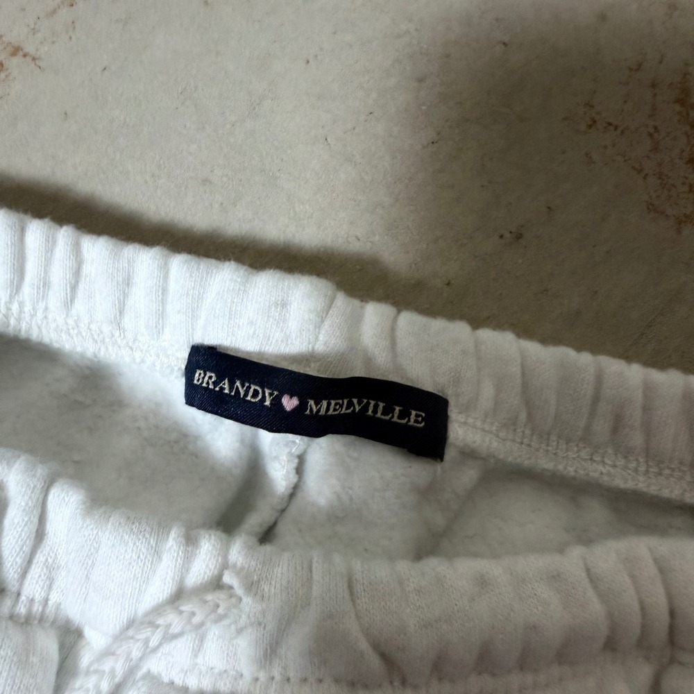 Brandy Melville White Wide Leg Sweatpants Raw Hem Elastic Waist Pockets - Picture 2 of 6